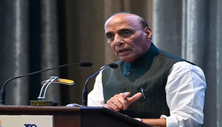 रक्षा मंत्रालय राजनाथ सिंह ने कहा-'राष्ट्र प्रथम' की भावना से बढ़ेगी राष्ट्रीय शक्ति