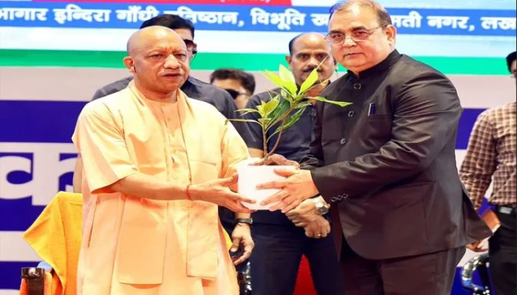सीएम योगी ने साधा पिछली सरकारों पर निशाना