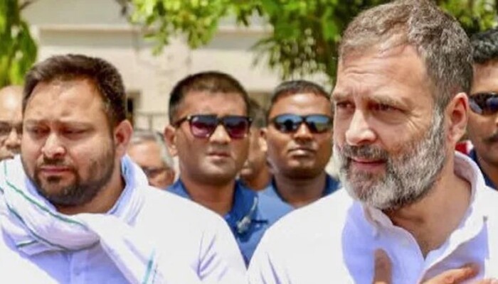 बिहार में बोले राहुल, ये लड़ाई केवल संविधान को बचाने के लिए