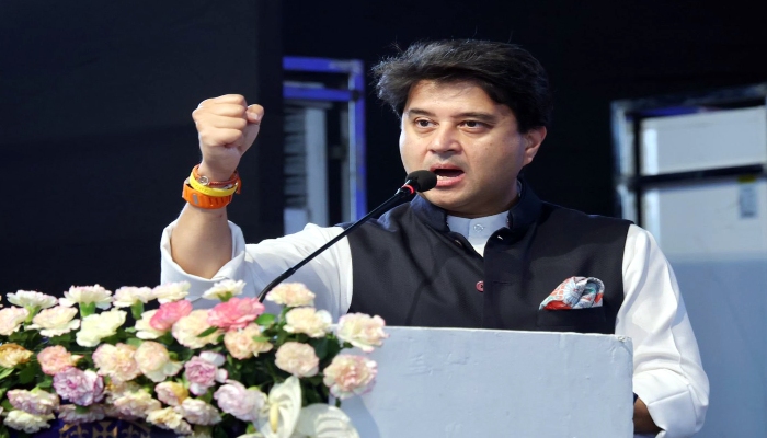 भविष्य में चरखे की तरह आत्मनिर्भरता का प्रतीक होगा सेमीकंडक्टरः ज्योतिरादित्य सिंधिया
