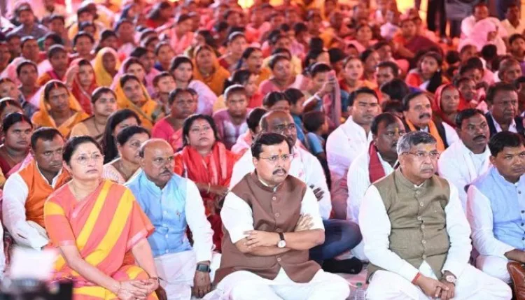 नितिन नवीन ने रांची में पार्टी कार्यकर्ताओं को दी जिम्मेदारी, बिरसा मुंडा को दी श्रद्धांजलि