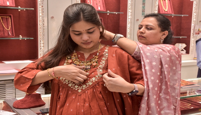 Gold Market-Gold rate Today surge