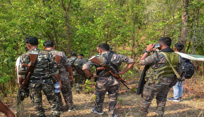 Jharkhand-Maoist,Naxalism,27 Surrender