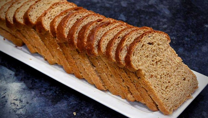 Healthy food myths-Brown bread