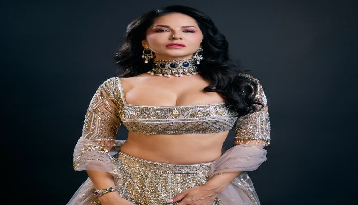 sunny leone birthday special