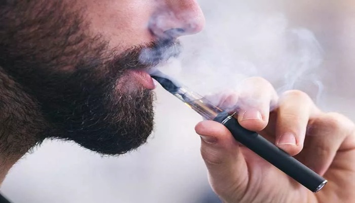 DRI action-e-cigarette smuggling-vape seizure