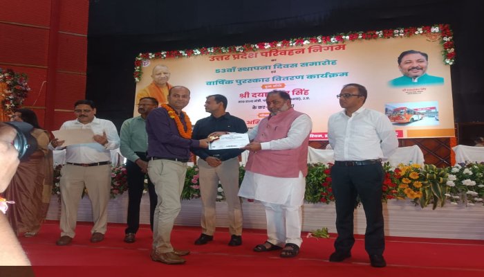 गांवों में चलेंगी इलेक्ट्रिक बसें, मुख्यालय से जुड़ेंगे गांव-परिवहन मंत्री