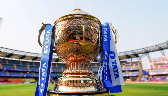 IPL 2026 Retained Players List: रिटेंशन के बाद जानें किस टीम ने किसे किया रिटेन, कौन हुआ रिलीज