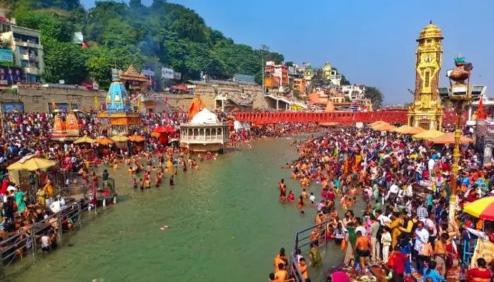 Buddha Purnima 2026: हरिद्वार में 13 लाख श्रद्धालुओं ने लगाई आस्था की डुबकी, घाटों पर तैनात रही पुलिस
