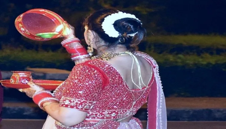 नवविवाहिता ने दिया था श्राप, मथुरा में 250 साल से नहीं मना करवाचौथ