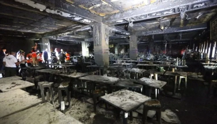 Bangkok Pub Fire: लाइव म्यूजिक के बीच पब में उठा धुआं, धमाके साथ लाइट गई, तेजी से फैली आग, 27 की मौत