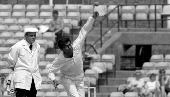 Dilip Doshi Dies aged 77: भारत के पूर्व बाएं हाथ के स्पिनर दिलीप दोषी का 77 वर्ष की आयु में निधन
