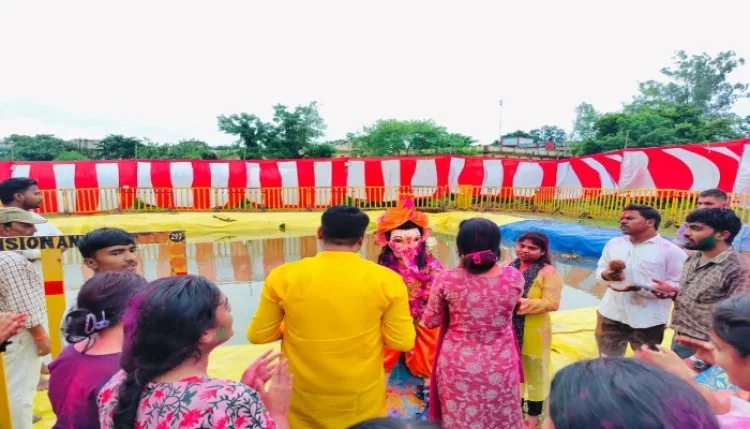 अनूपपुरः बारिश के बीच गणपति बप्पा की विदाई, अगले बरस के लिए दिया न्योता