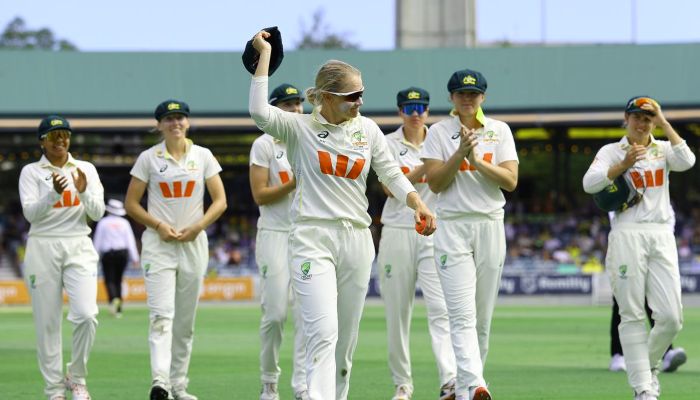 IND W vs AUS W: पिंक बॉल टेस्ट में भारत की शर्मनाक हार, ऑस्ट्रेलिया ने 10 विकेट से दी शिकस्त, एलिसा हीली ने क्रिकेट को कहा अलविदा