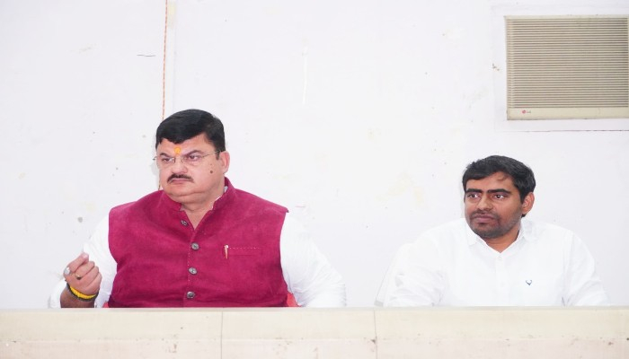 Ayodhya Nagar Nigam Meeting : अयोध्या नगर निगम का सख्त फैसला, 15% से सस्ते टेंडर भरने वालों की होगी खास जांच, काम की क्वालिटी से समझौता नहीं