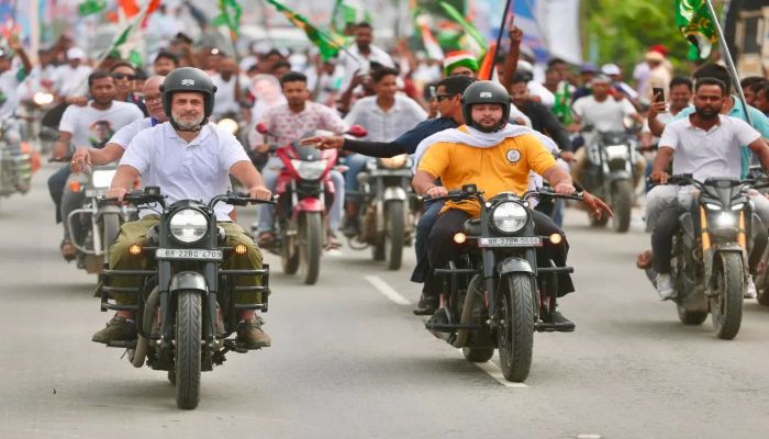 राहुल-तेजस्वी की 'वोटर अधिकार यात्रा' में उमड़ा जनसैलाब, समर्थकों ने लगाए 'वोट चोर, गद्दी छोड़' नारे...